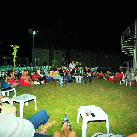 Club Onat Garden